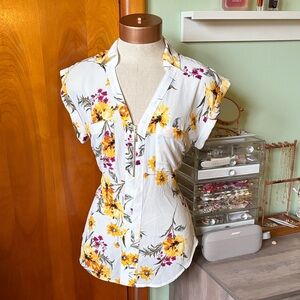 Express White Floral Zip-Front Cap Sleeve Blouse